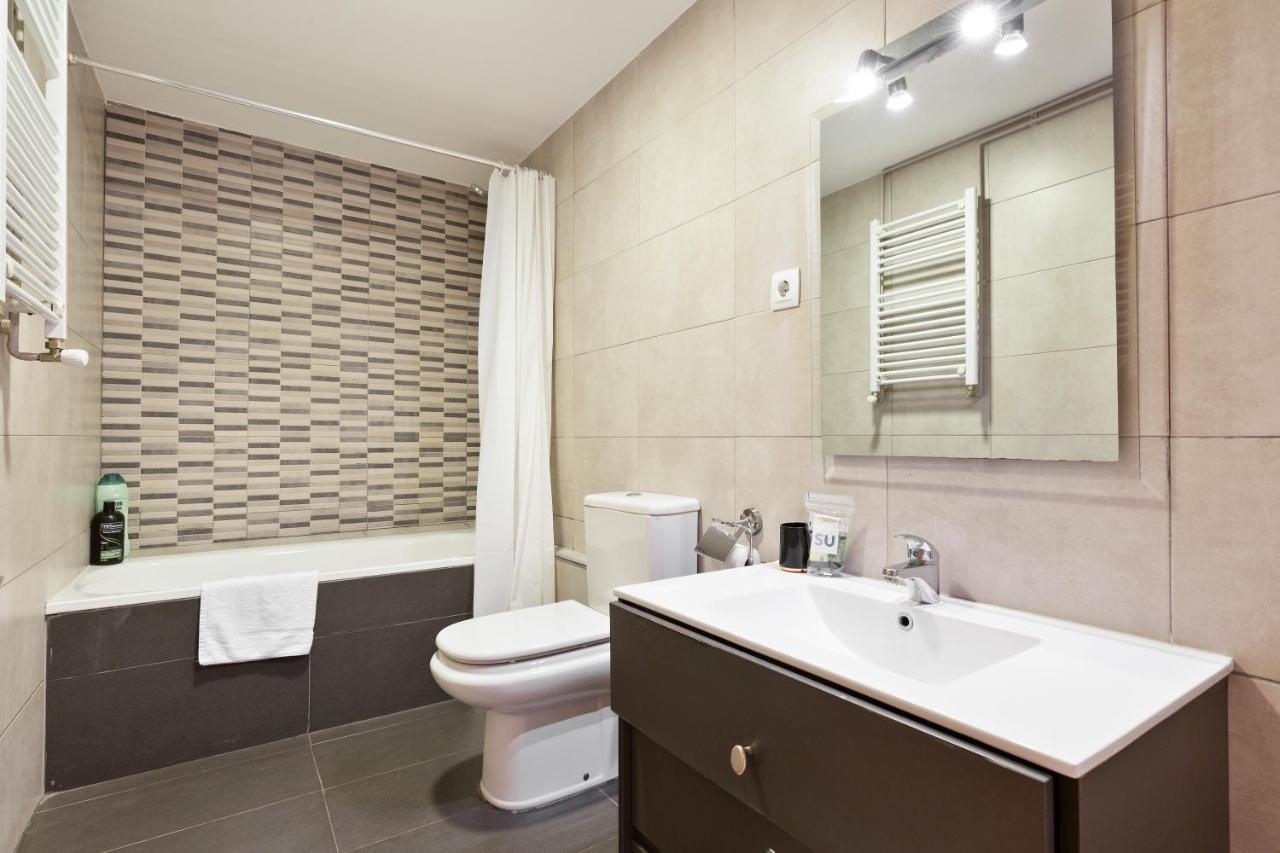 Stay U-Nique Apartments Aribau Barselona Dış mekan fotoğraf